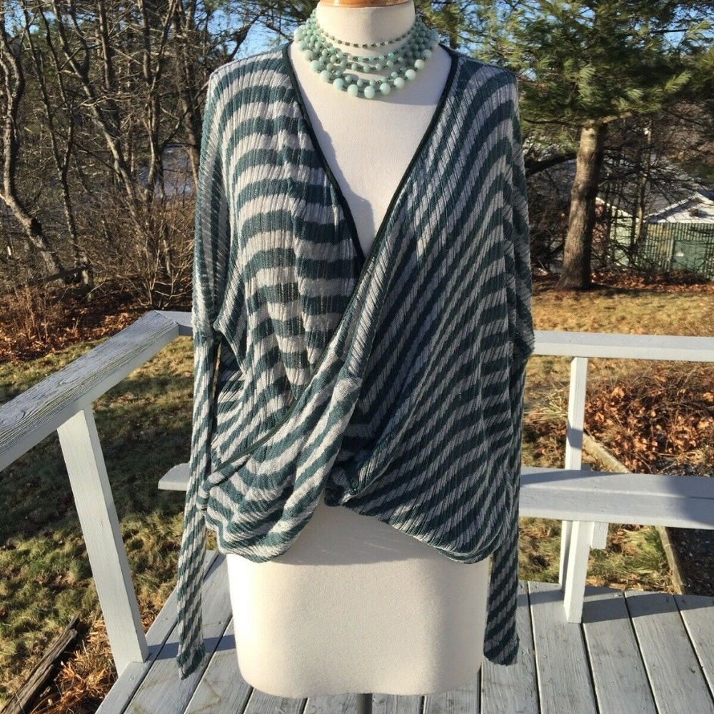 Anthroplogie Language Faux Wrap Top Size Small NWT